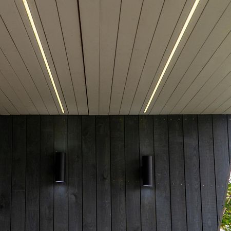 Villa Tiny House Aan Het Water Op De Appelhof Wommels Exterior foto